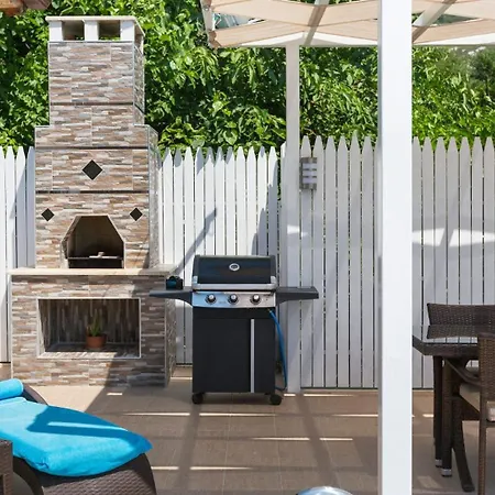 Islamlar 2 Bedroom Kalkan